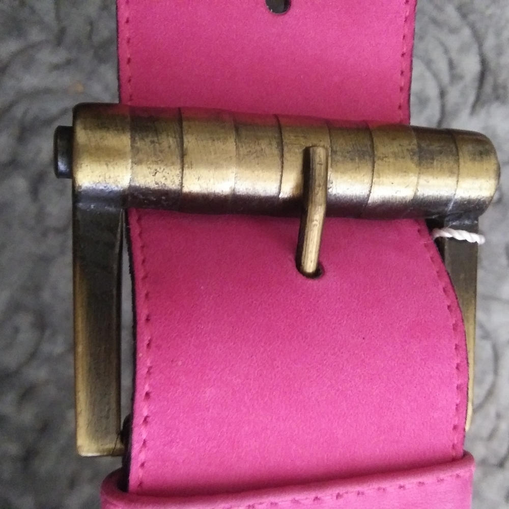 Giani Vercace Pink Belt NWT vintage